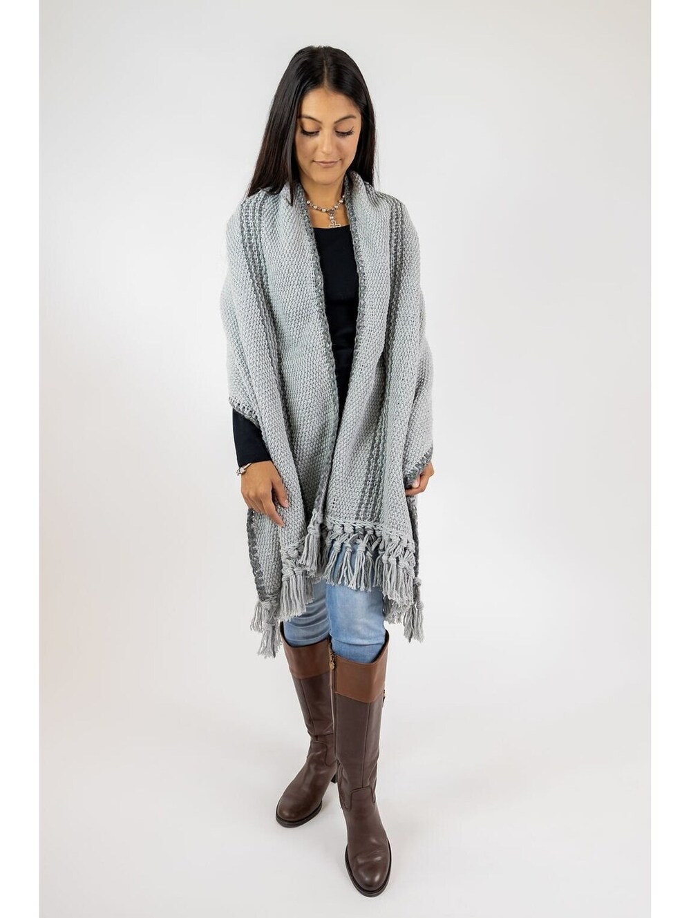 Unisex Pashmina Woven on the Loom by Hand. Made by artisans from Argentina.